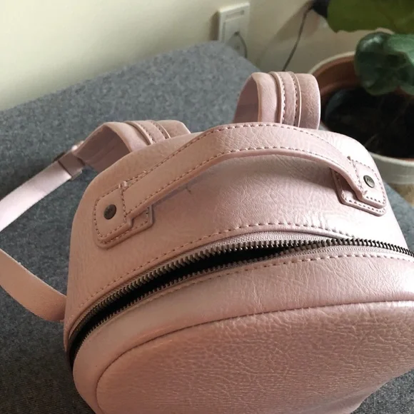 Matt & Nat backpack - Picture 3 of 6